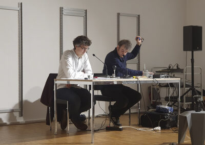 Mathias Müller+Sebastian Six "Die Bühnen wächst", Live-Hörspiel zu "Neu in der Maerz" am 20.3.2024